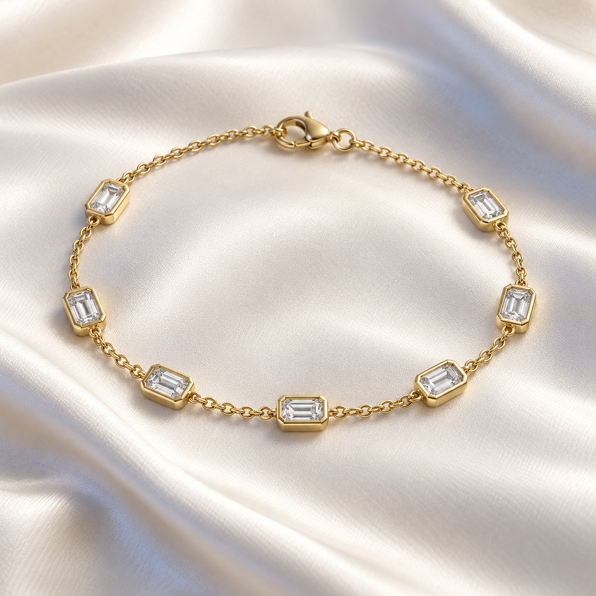 Luxe Diamonds Maëlle Bezel Bracelet