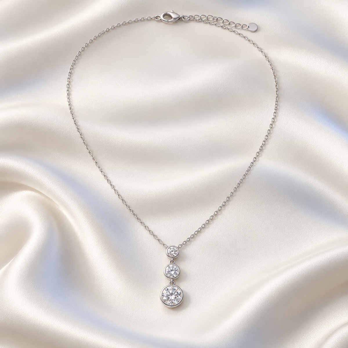 Luxe Diamonds Sylvie Drop Necklace
